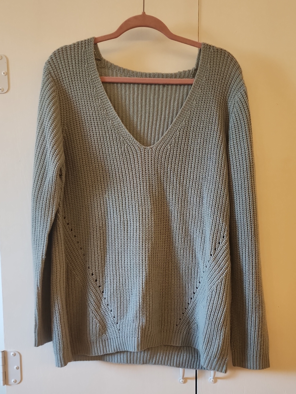 V-Neck Lightweight Knit Sweater in Sage Green